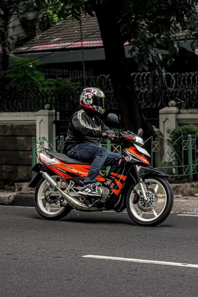Suzuki Satria RU 6 Speed Lumba Full Spek