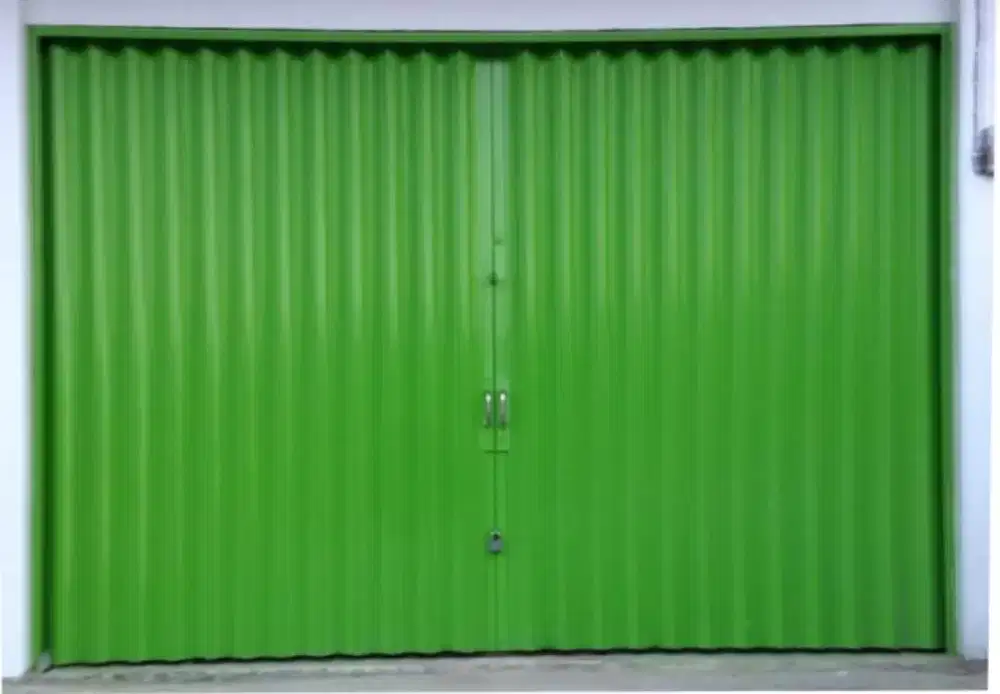 Roling door dan folding gate bondek baja ringan