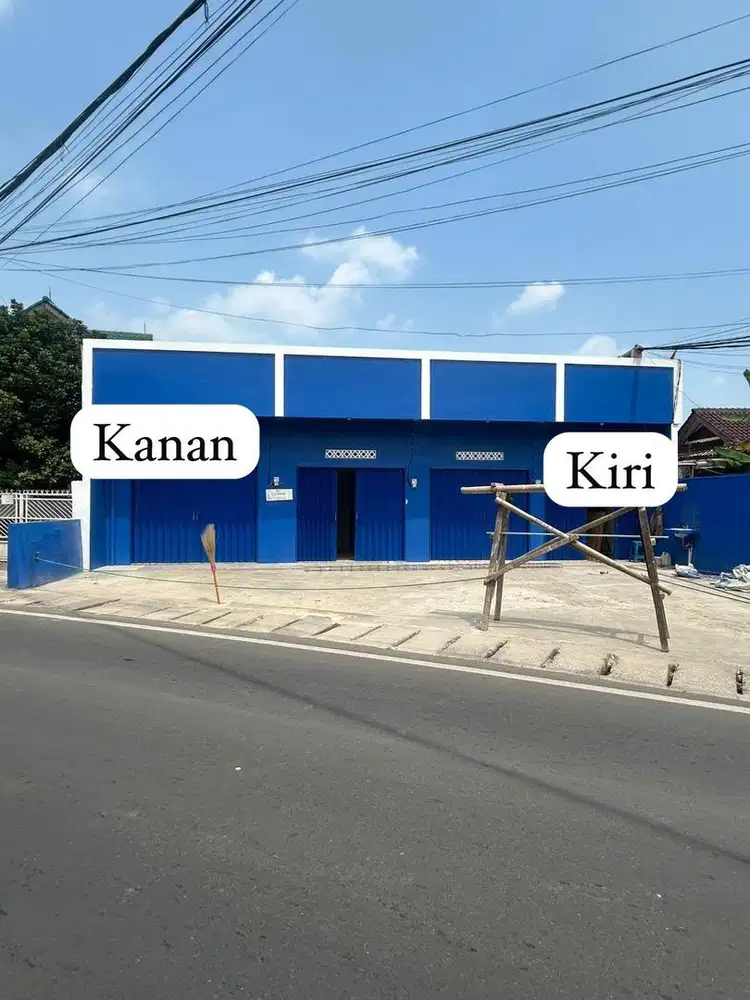 Disewakan kios halaman parkir luas