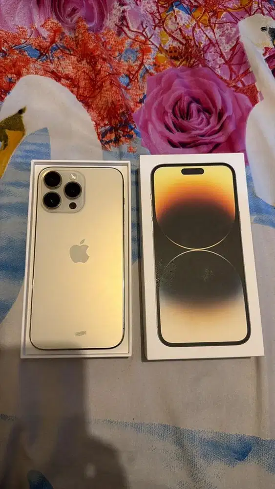cari beli iphone 15 14 promax seken baru inter ibox monggo tawarin yuk