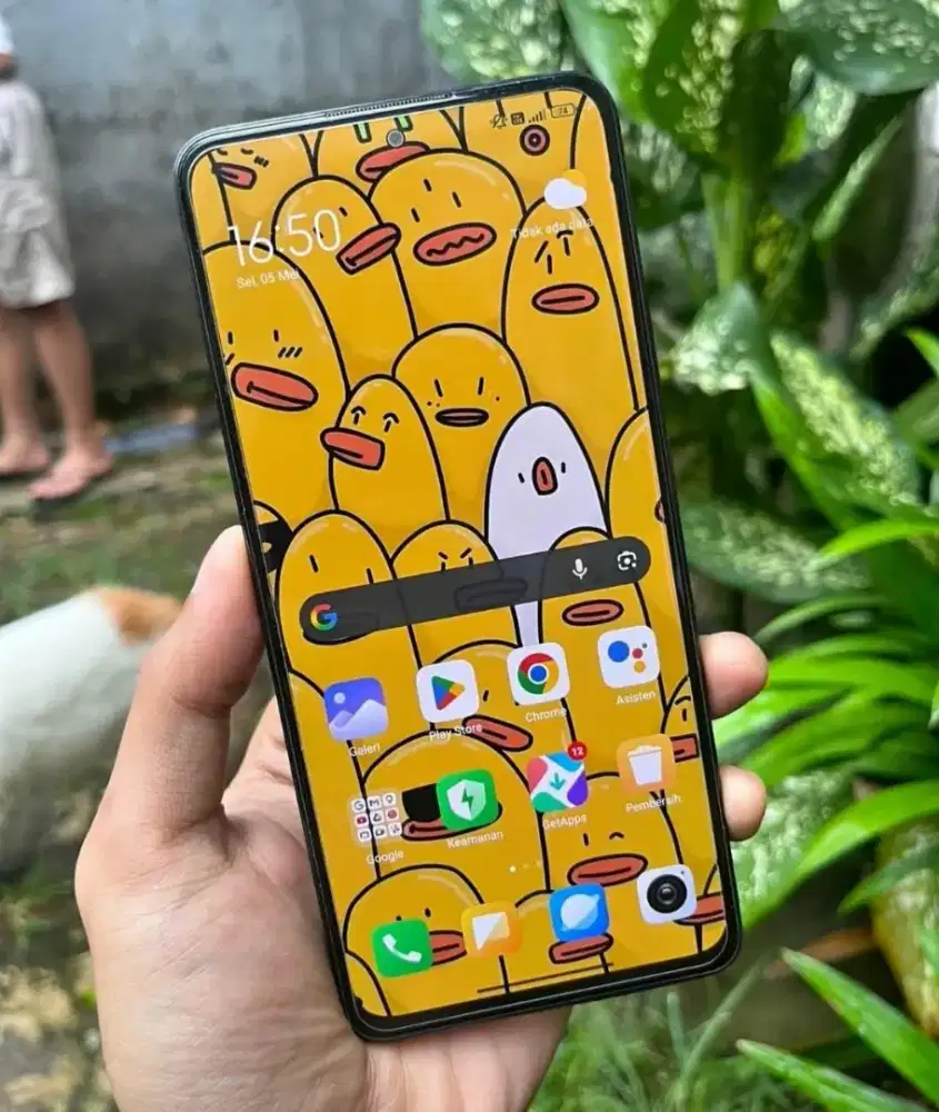 Di jual hp resmi note 11 pro 5g hp SM casan aja ya