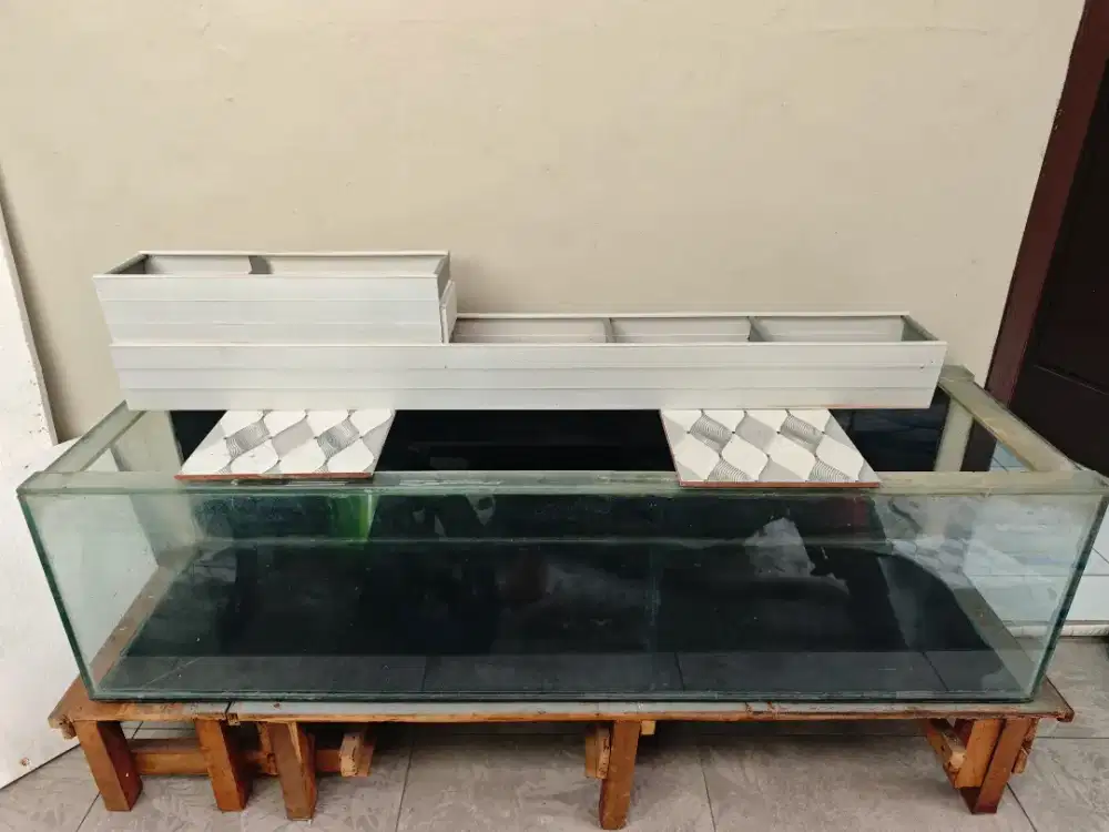 Aquarium ± 140 × 40 × 40 aman no rembes bekas predator