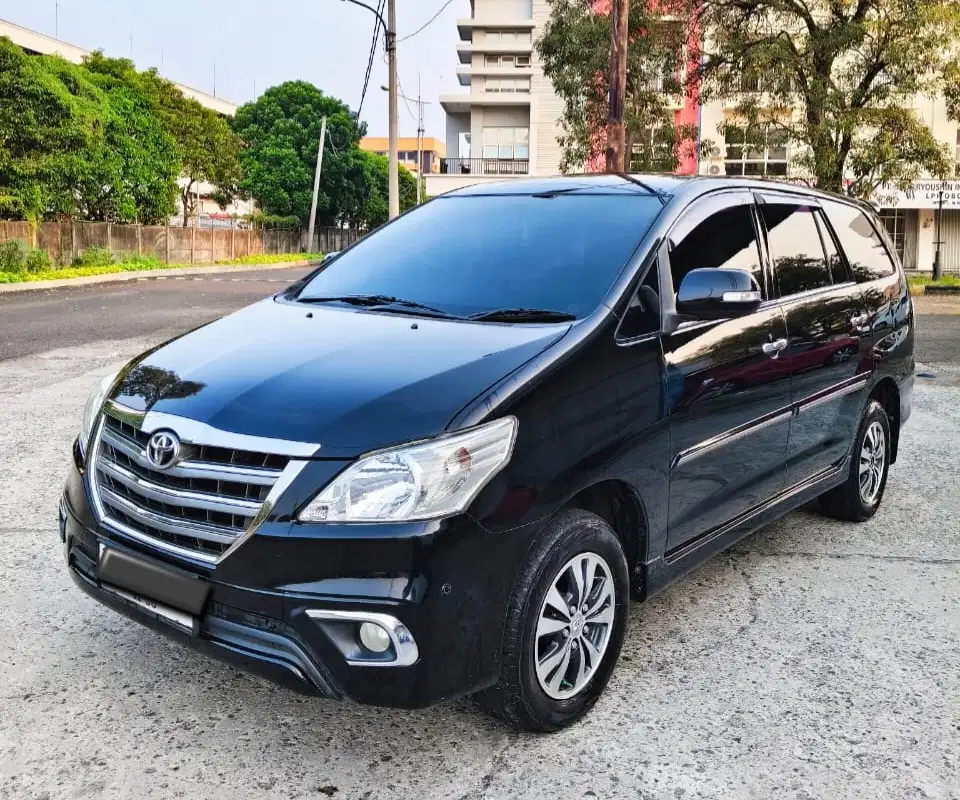 Toyota Kijang Innova 2.0 V Matic 2015 Bensin