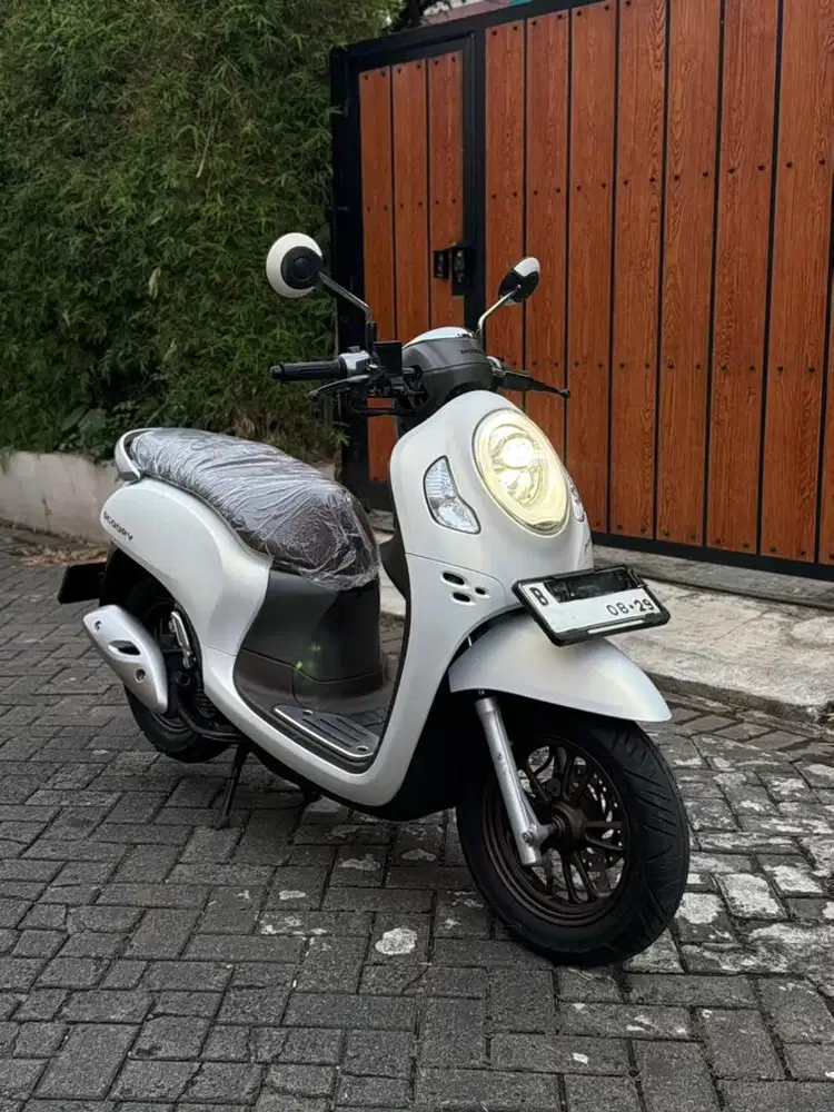 KM 849! HONDA SCOOPY PRESTIGE 2024 LAST EDITION MODEL PAJAK 08-2025