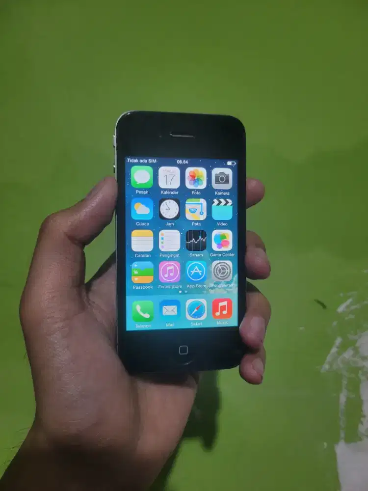 IPHONE 4 BLACK 512MB/16GB Minus