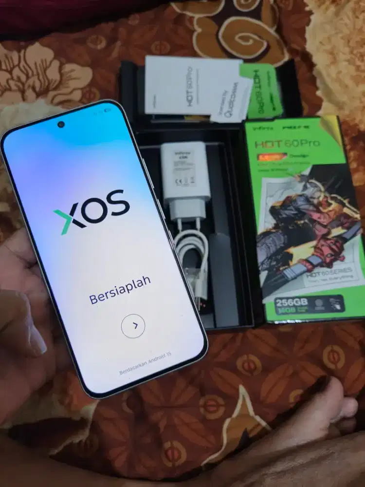 INFINIX HOT 60 PRO 8+8/256 GARANSI 10 BULAN