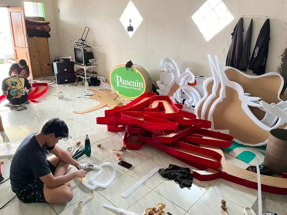 Produsen Huruf Timbul dan Neon Box Bandung