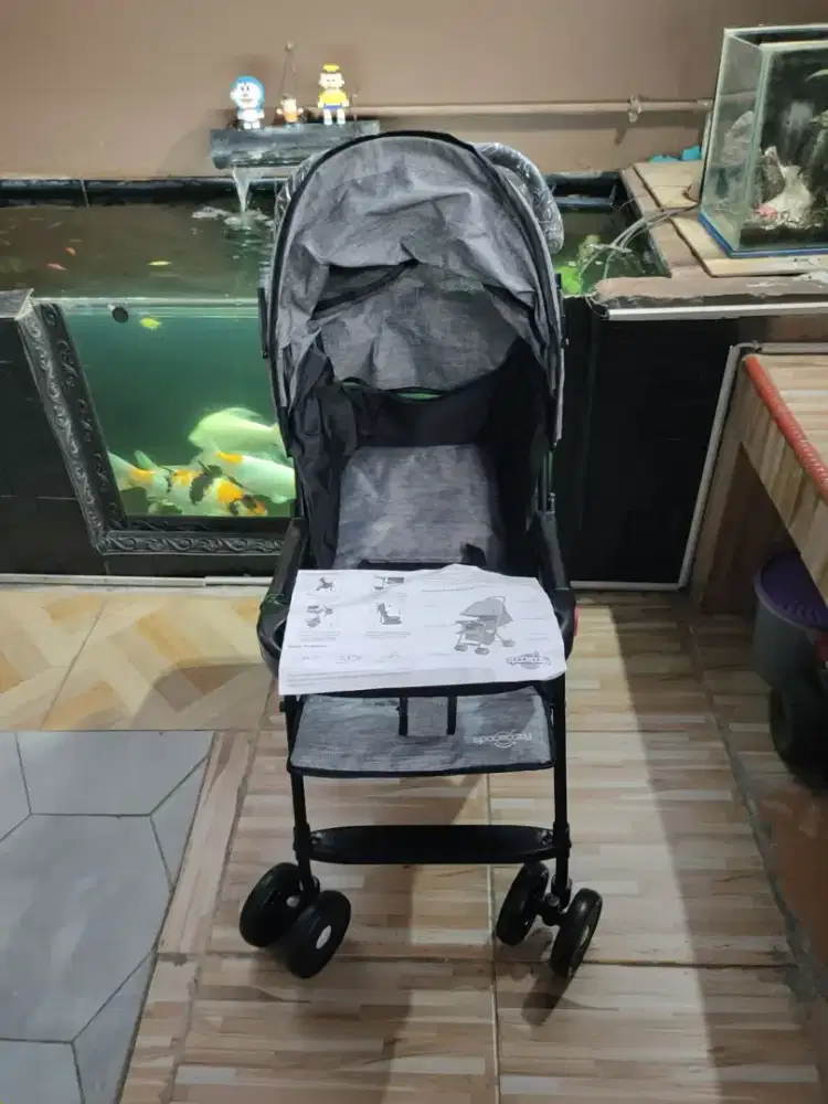 Paket perlengkapan bayi lengkap stroller + bouncer + ayunan