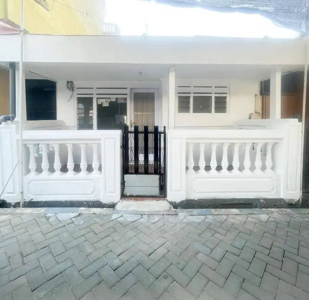 DI JUAL MURAH Rumah lokasi Pusat Kota Pasuruan di Jl Jambangan