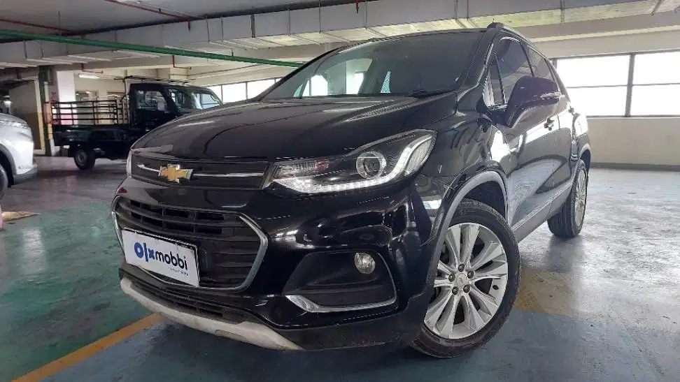 TDP 4, JT Chevrolet Trax 1.4 Turbo LTZ Bensin-AT Hitam 2016