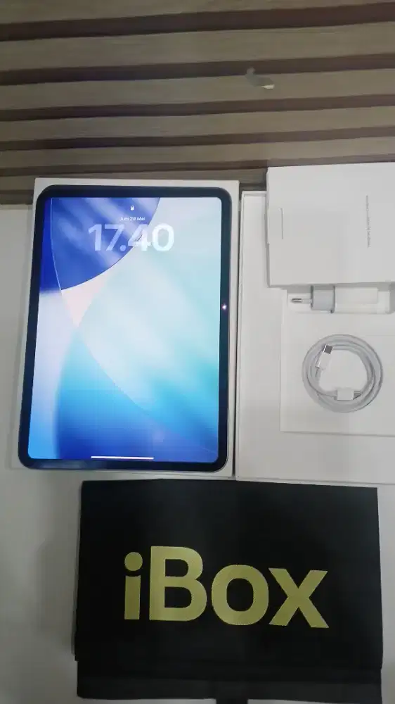 Ipad Pro m4 Nano 11inci 1TB Wifi Only iBox Fullset Like New