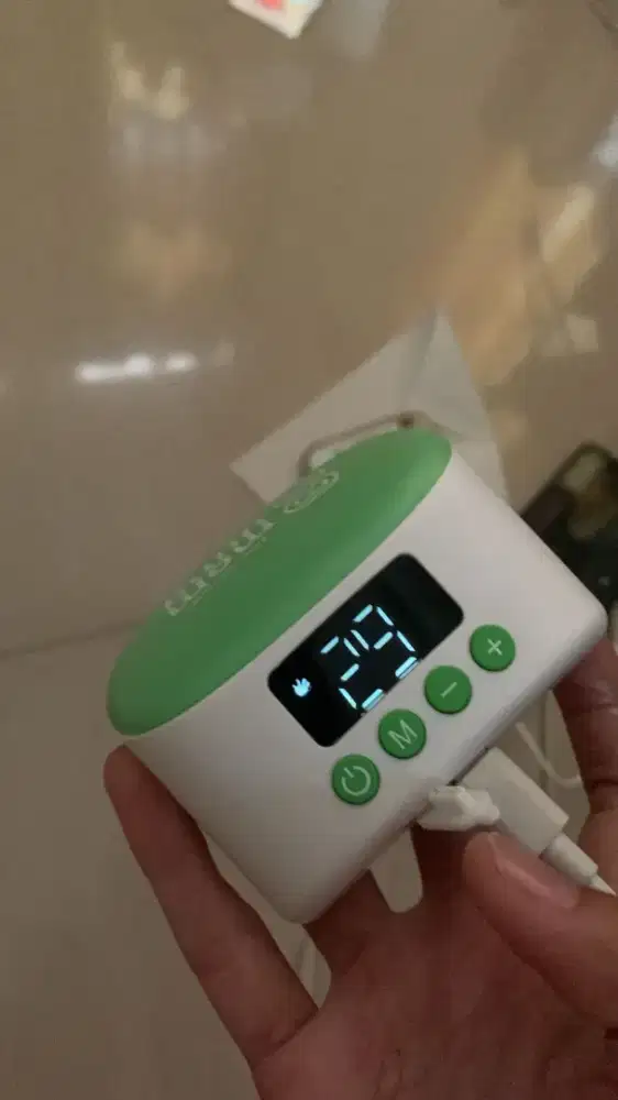Pumping mom uung