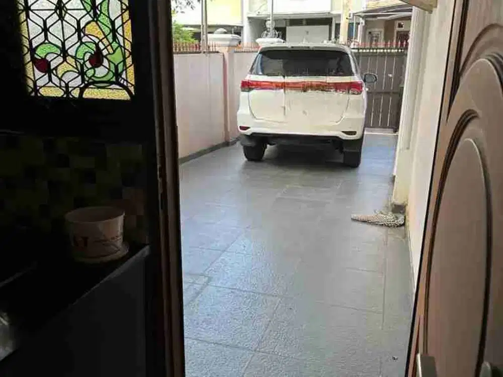 Disewakan Rumah Hook di Sunter Hijau.Jakarta Utara.