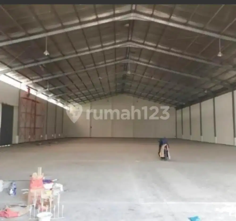 DI SEWAKAN GUDANG DI KAWASAN INDUSTRI CANDI - SEMARANG BARAT