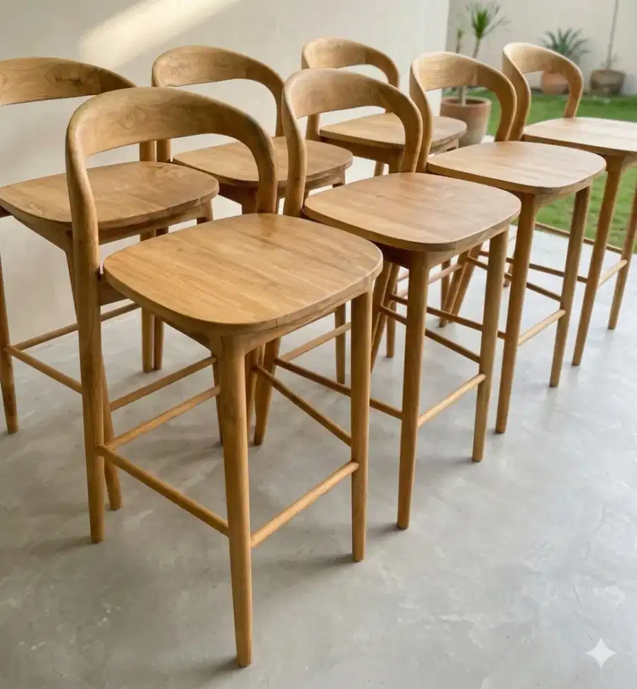 Kursi teras dan kursi cafe