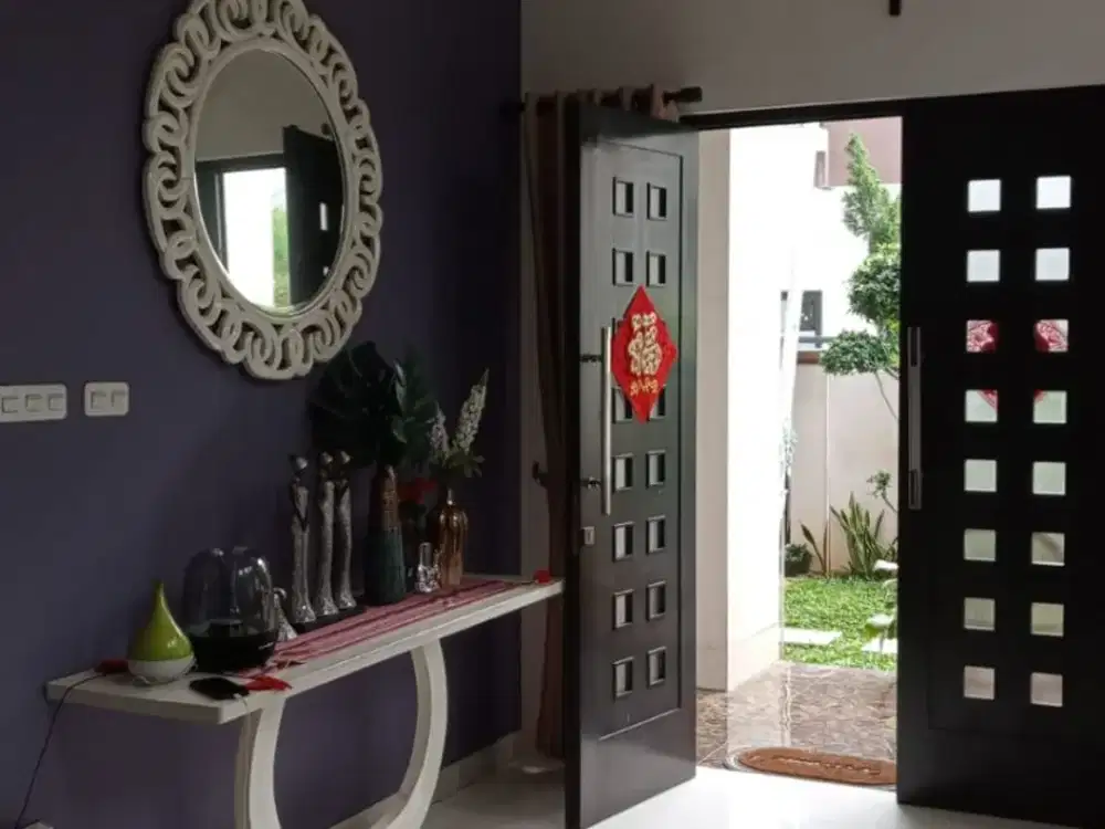 DIJUAL RUMAH CANTIK HOOK 2 LANTAI FULL FURNISHED DI METLAND PURI