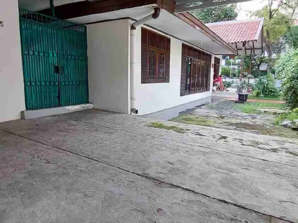 DIJUAL Rumah + Kos2an