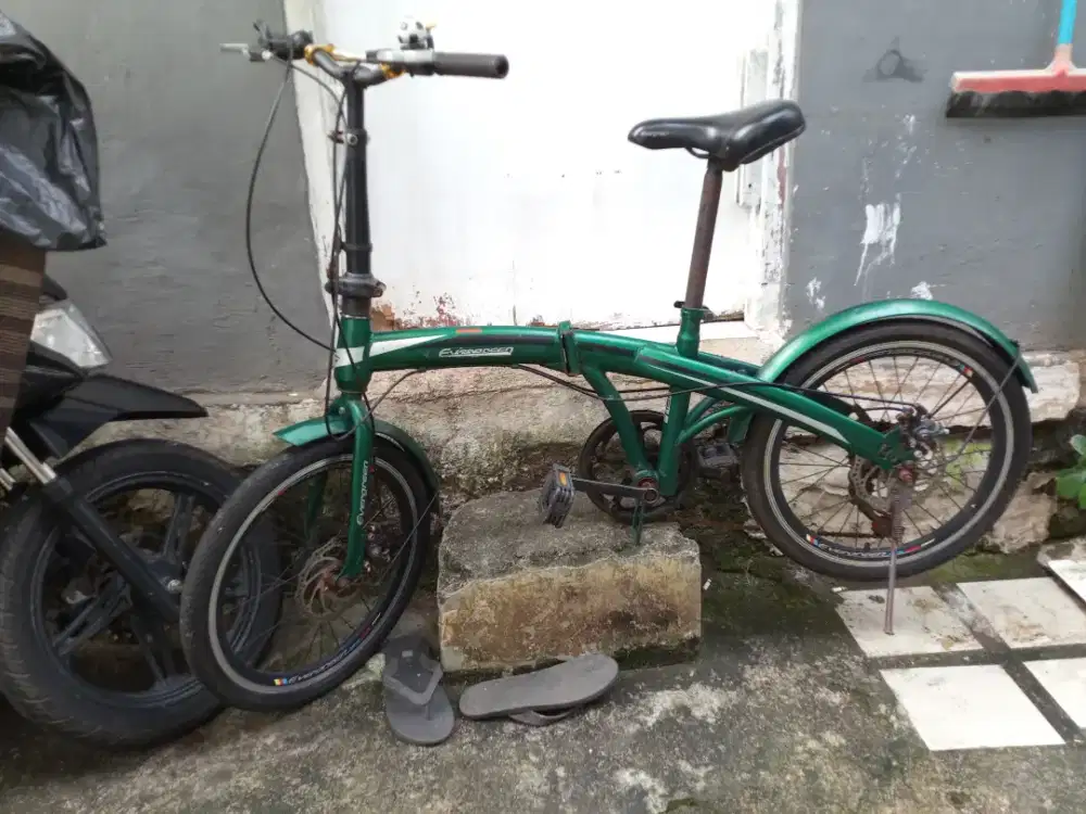 Sepeda lipat Evergreen kondisi bagus