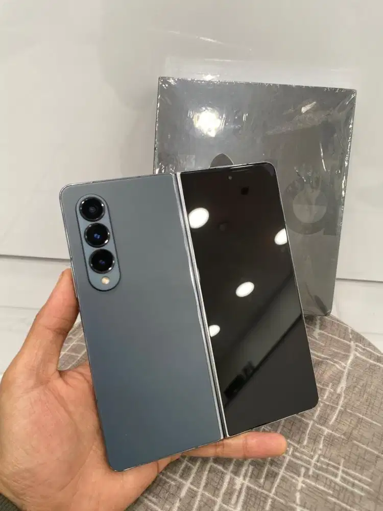 Samsung Z fold 4 12/256 GB Fullset