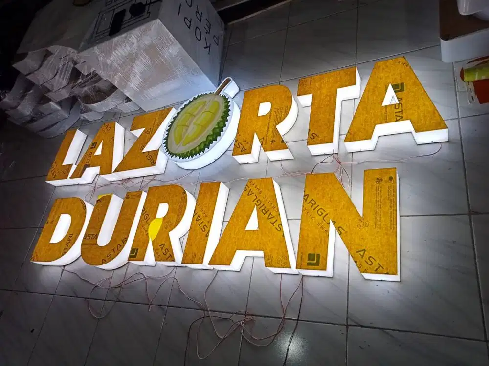 Signage Huruf Timbul Akrilik Neon Box