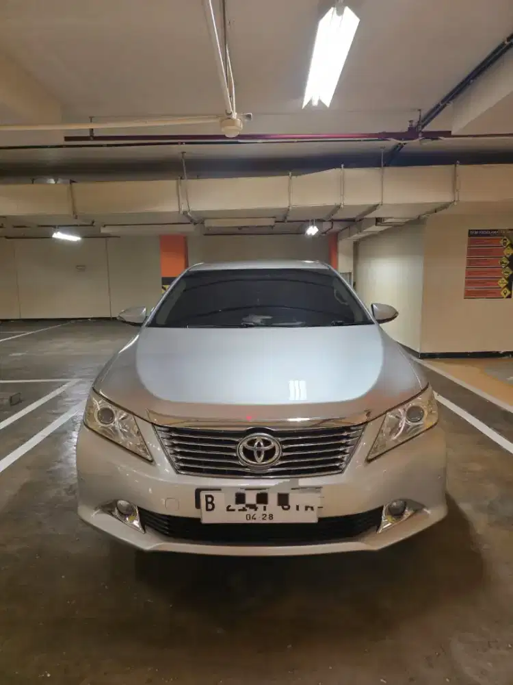 Toyota Camry 2.5 V 2013 AT istimewa