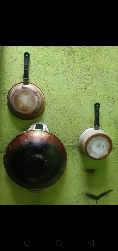 Di jual wa dan hp buruan panci ,dll yg cepat dan butuh buruan