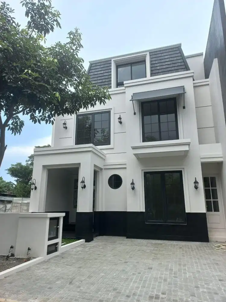 BARU GRES! DIJUAL RUMAH CITRALAND AMERICAN MODERN PREMIUM HIGH SPEC