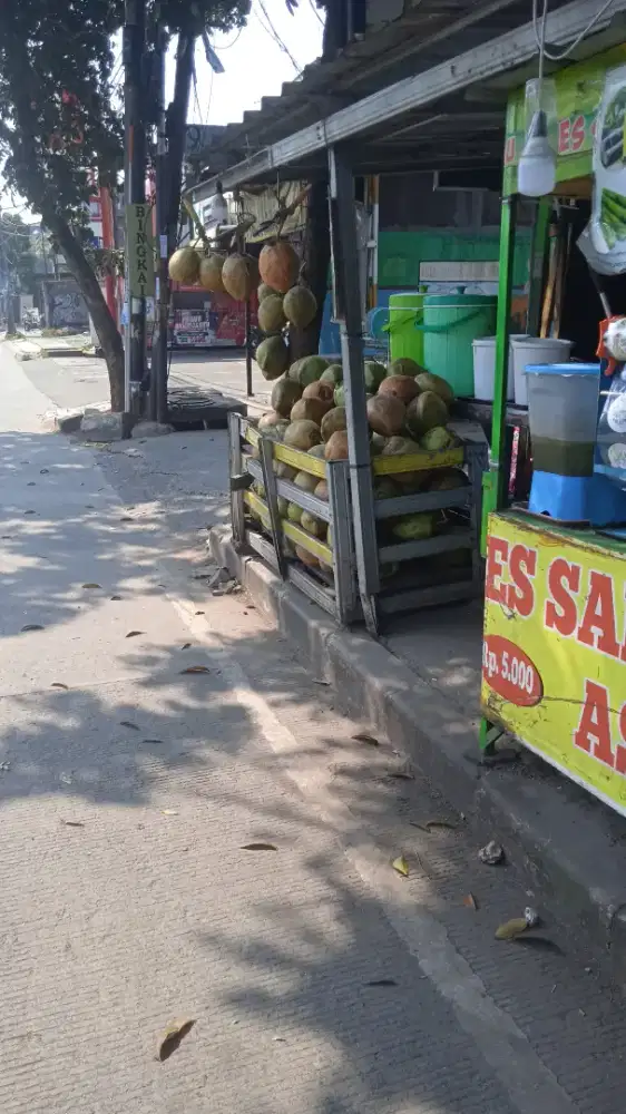 Jualan es tebu di Pamulang