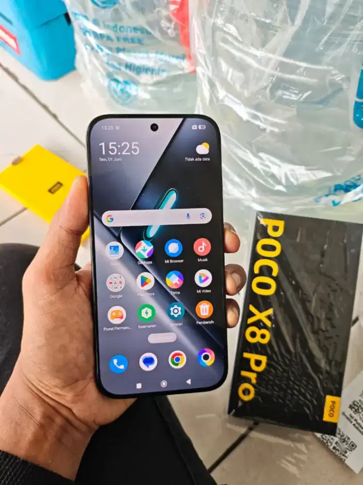 Poco X8 Pro 8/512