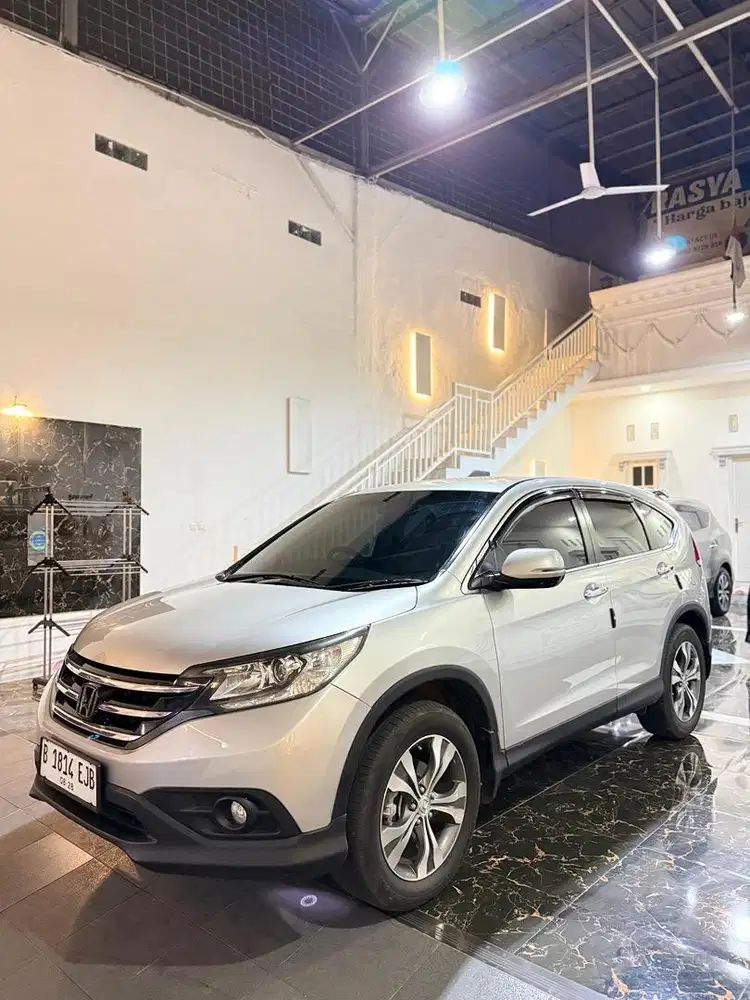 Crv 2.4 2013 Istimewa Full orsinil Km low Tangan 1 bru jual cepat bu