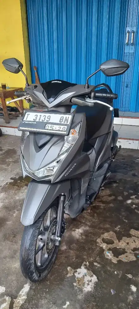 H. Beat Deluxe Thn 2023