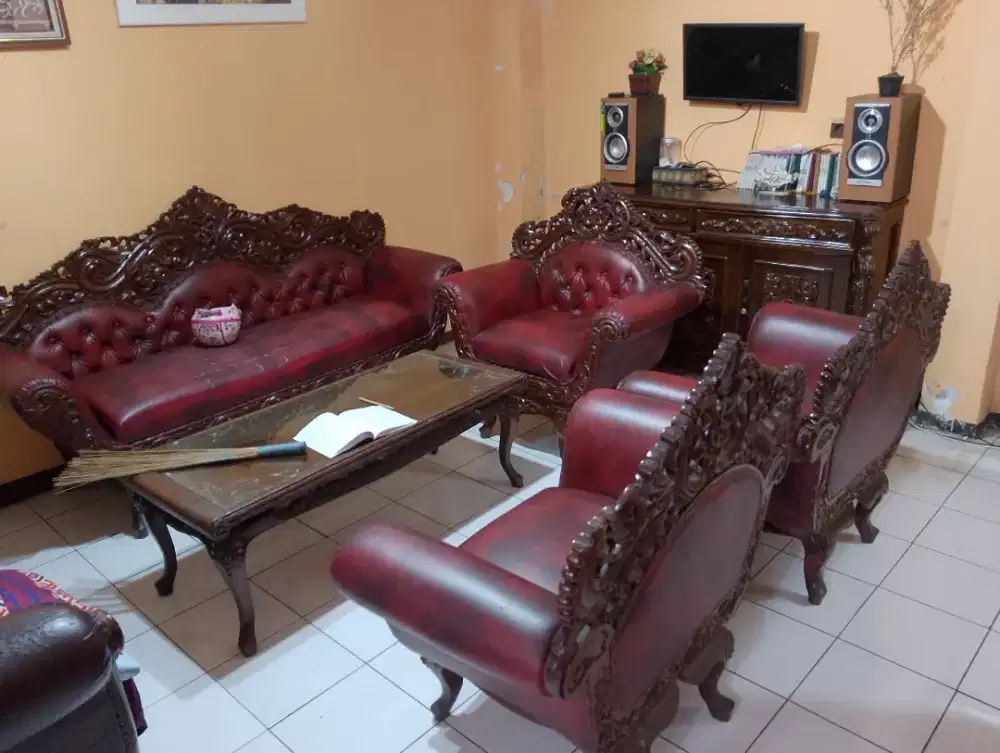 Set Kursi Ukir Jati Klasik