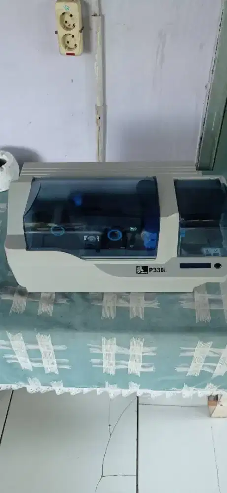 Mesin printer id card zebra p330i