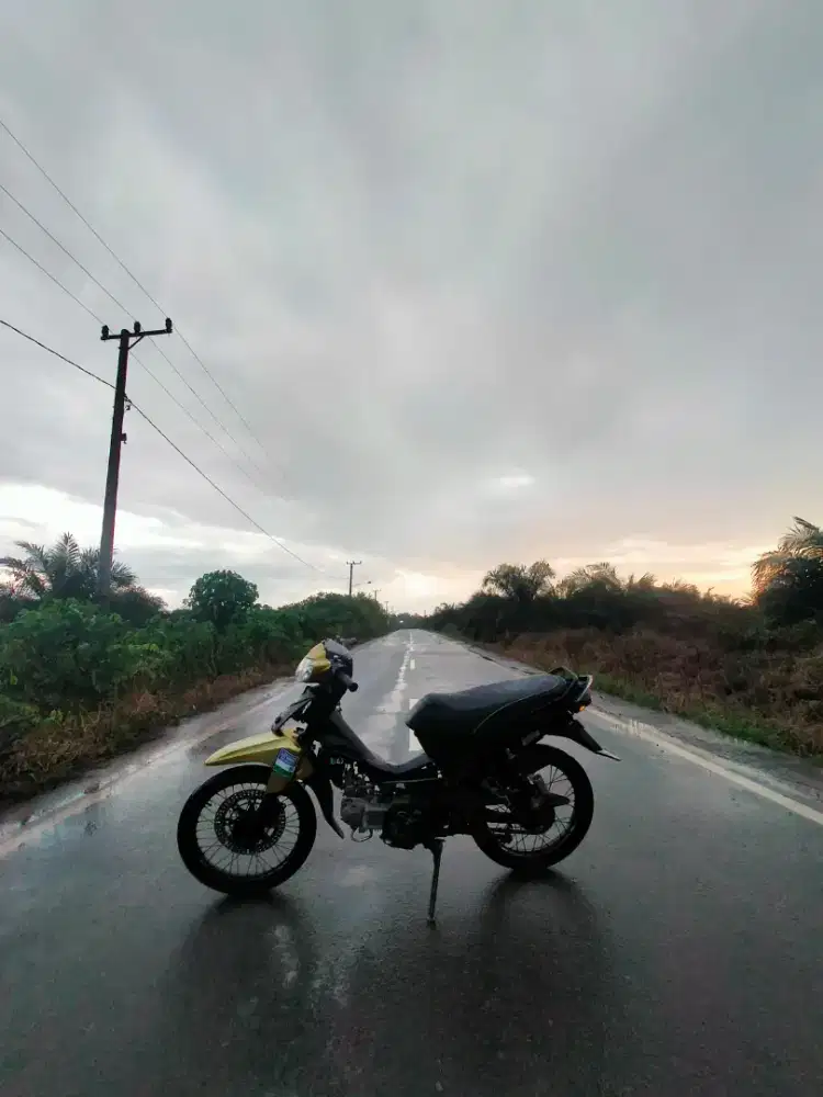 Forsale Yamaha vega r new