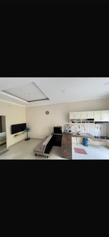 Dijual rumah rungkut harapan dengan sertifikat SHM semi furnished