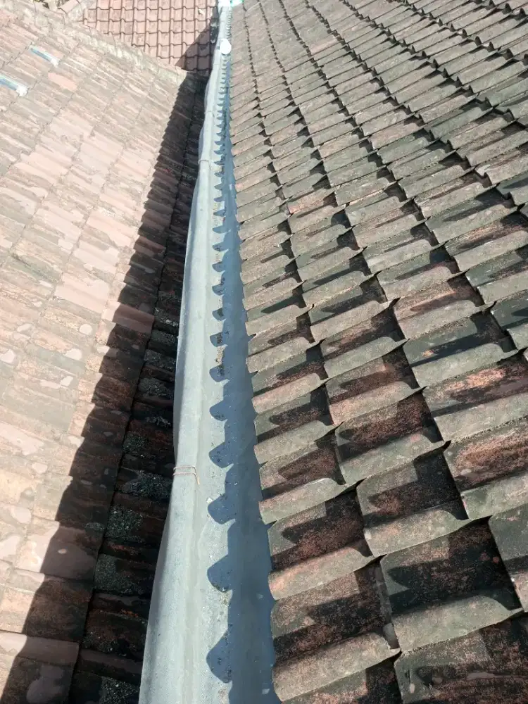PerBaiKaN atap bocor