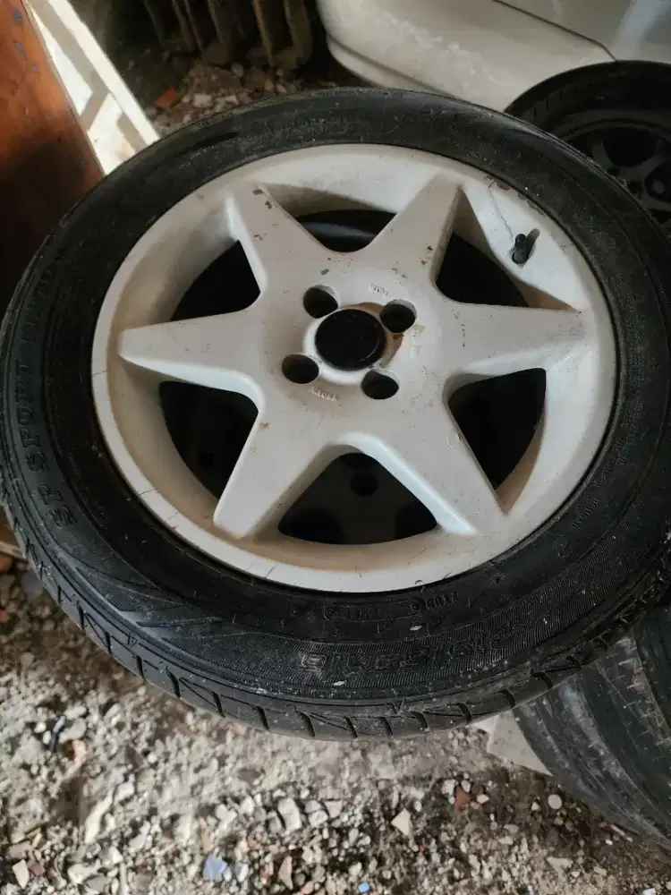 Velg mobil ring 16 lebar 7 pcd 4x100 ovside 42 made in england