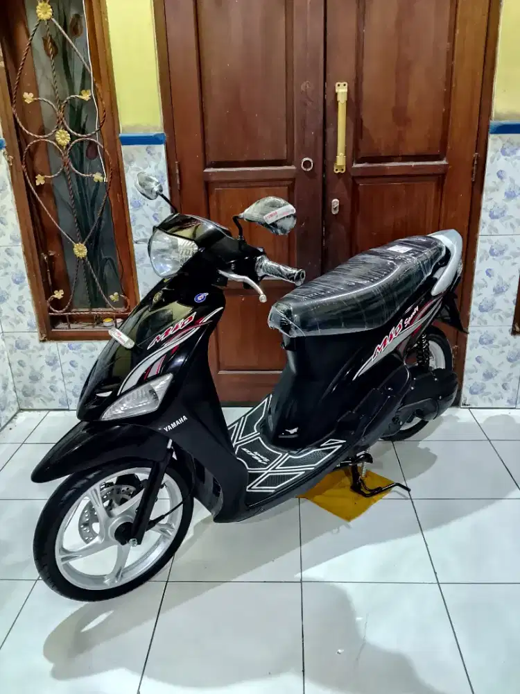 YAMAHA Mio Sporty 2005 Spesial Enkei Japan ANTIK!!!