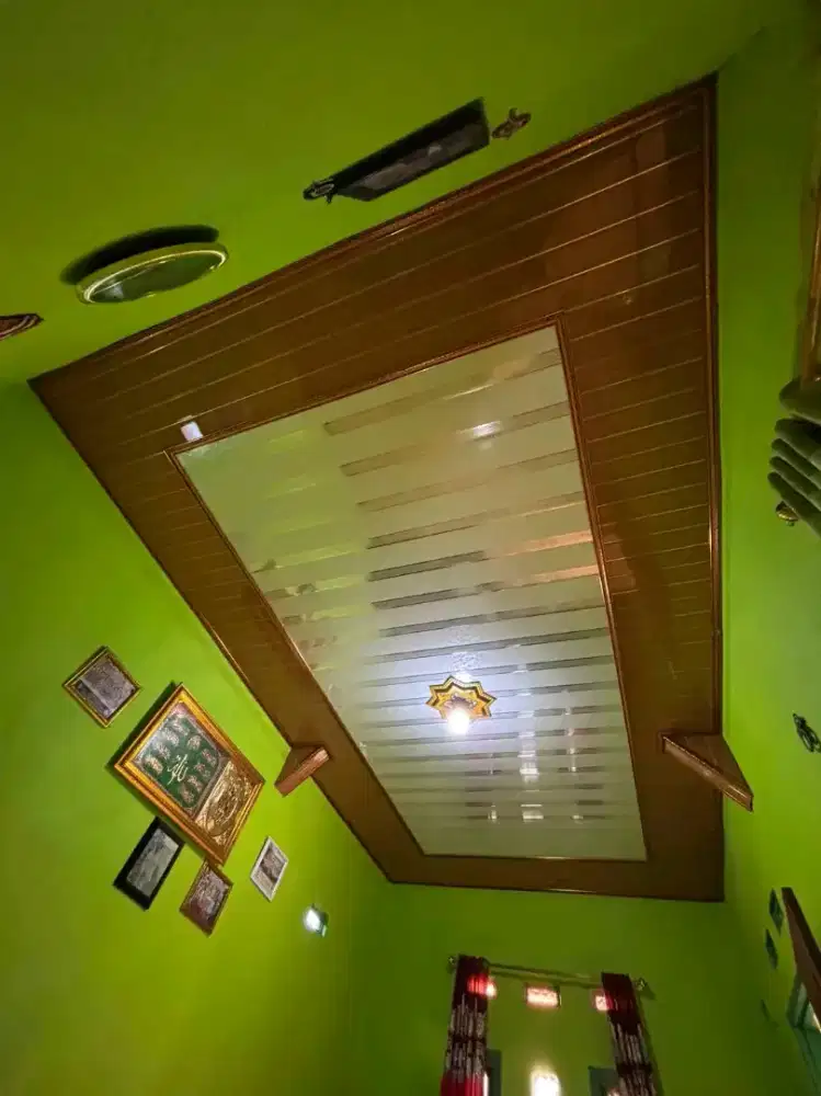 Pasang plafon PVC