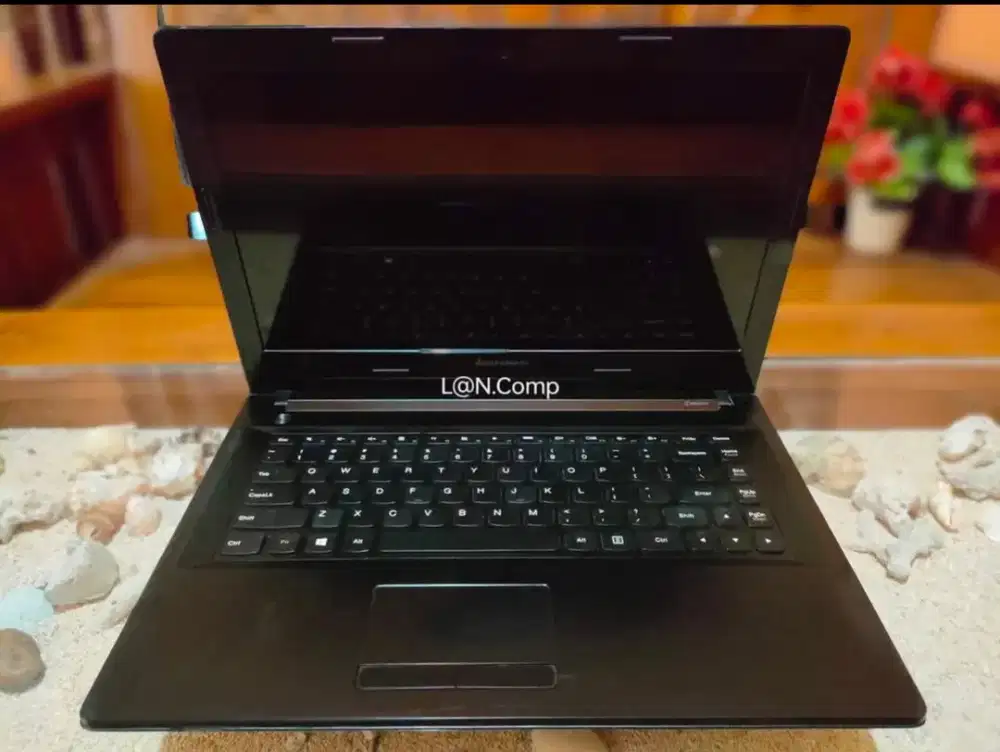 Lenovo Core i7 ram 12/SSD vga 4gb Nvidia