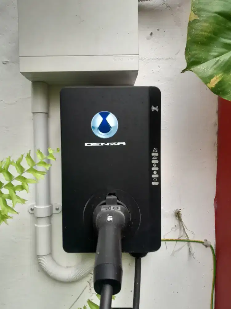 Charger mobil denza