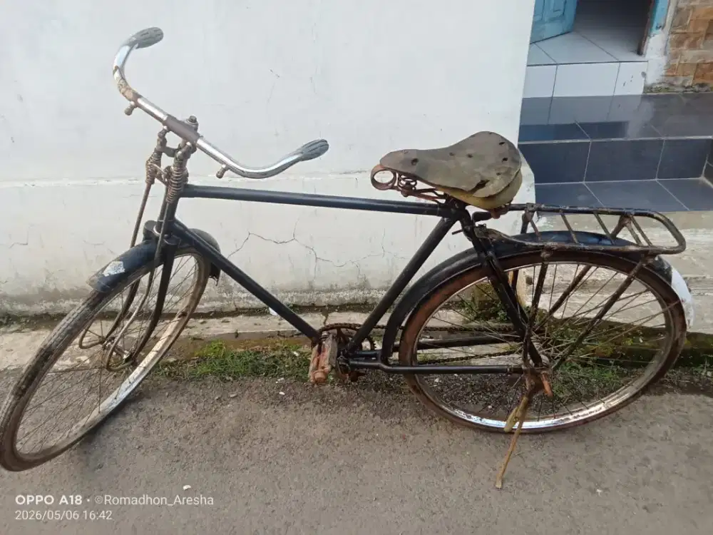 Sepeda onthel antik