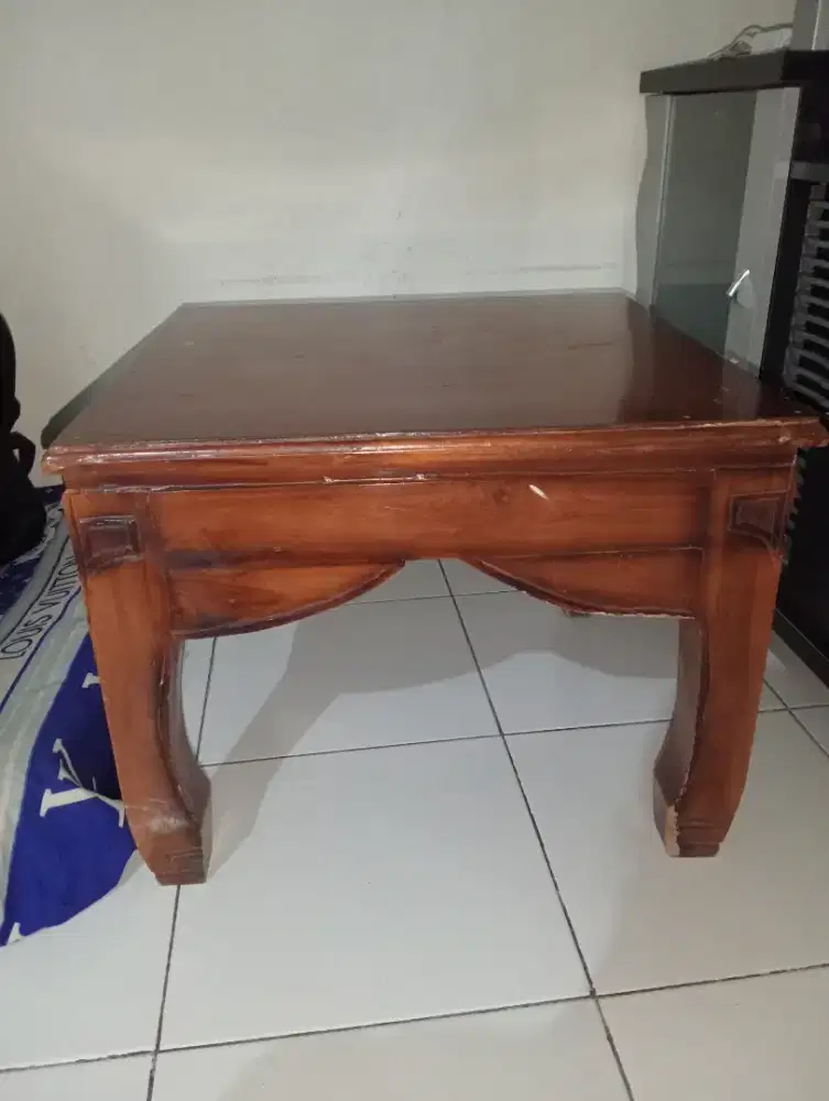 PRELOVED MEJA KAYU JATI