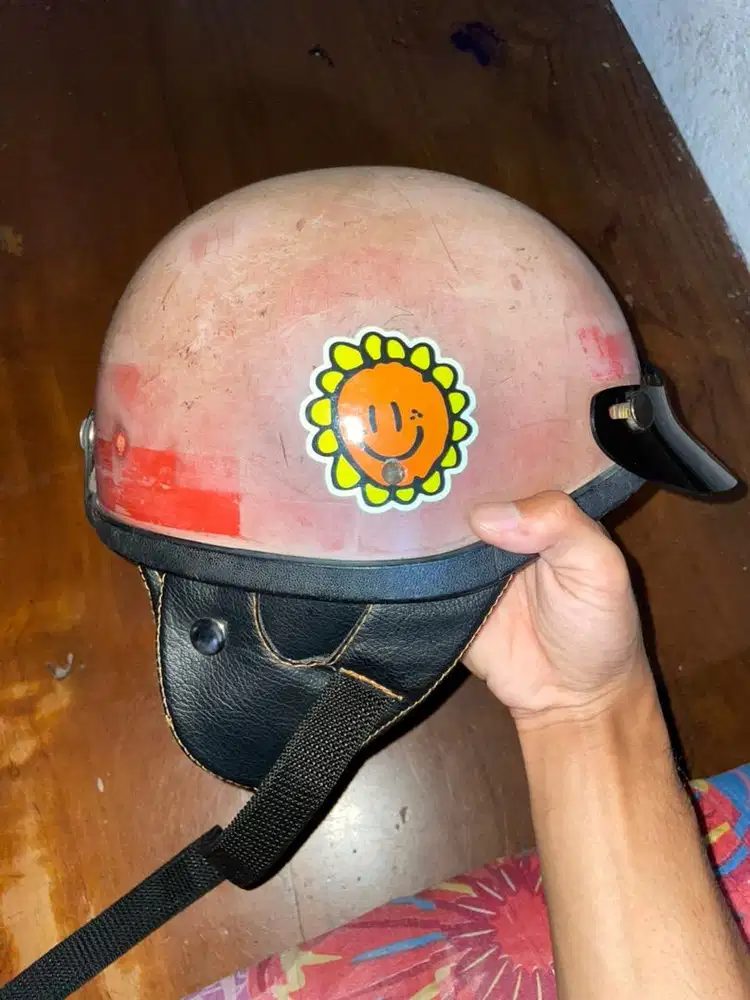 helm chips jadul