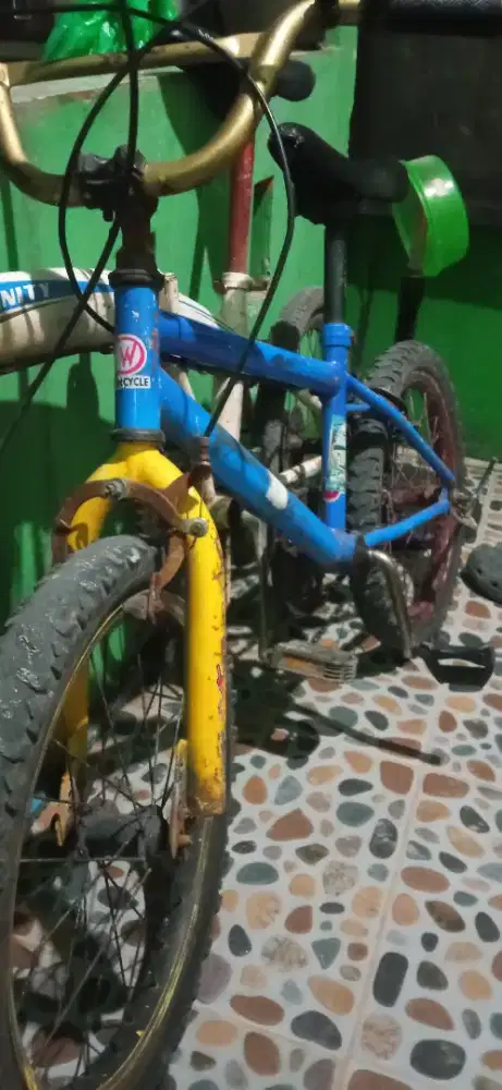 Sepeda bmx wimcycle