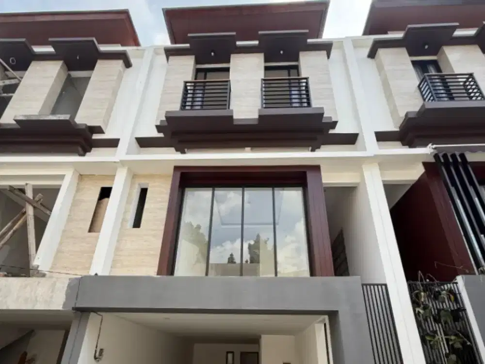 Di Jual Rumah Mewah 3 Lantai - Siap Bangun di Cilandak - Bisa Cicilan