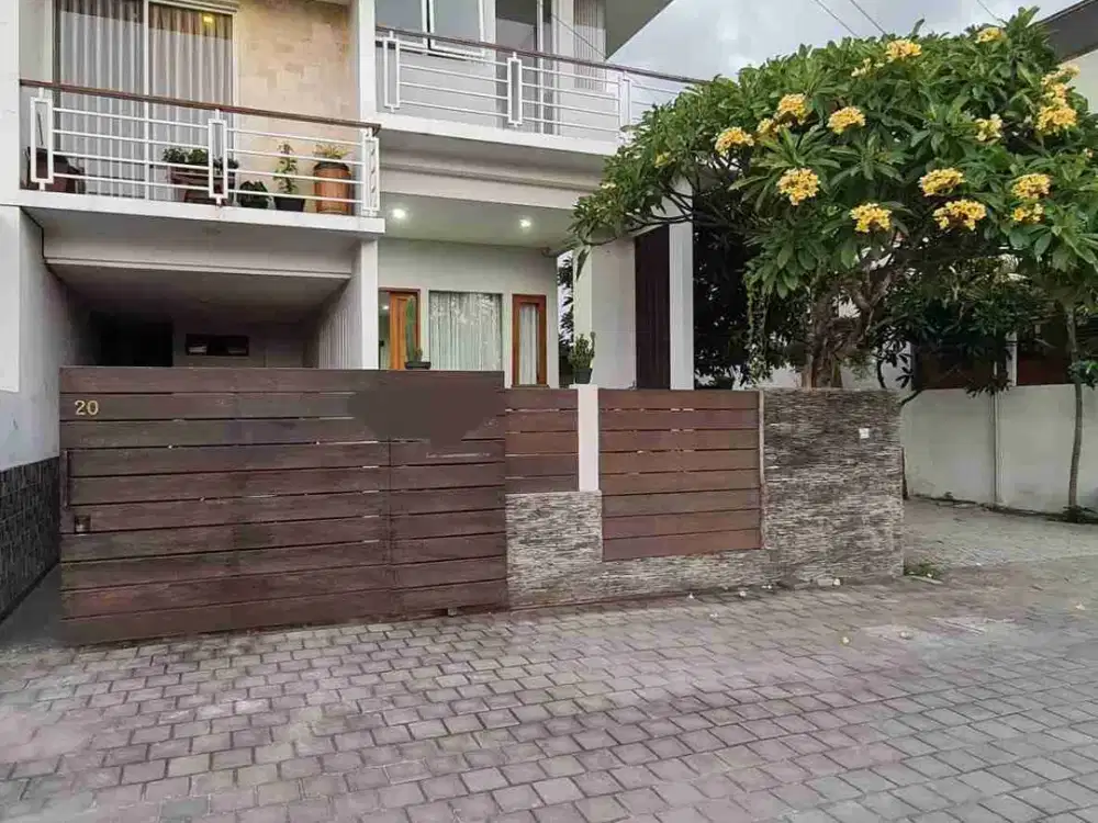 Rumah 1,5 Are di Tukad Badung Renon
