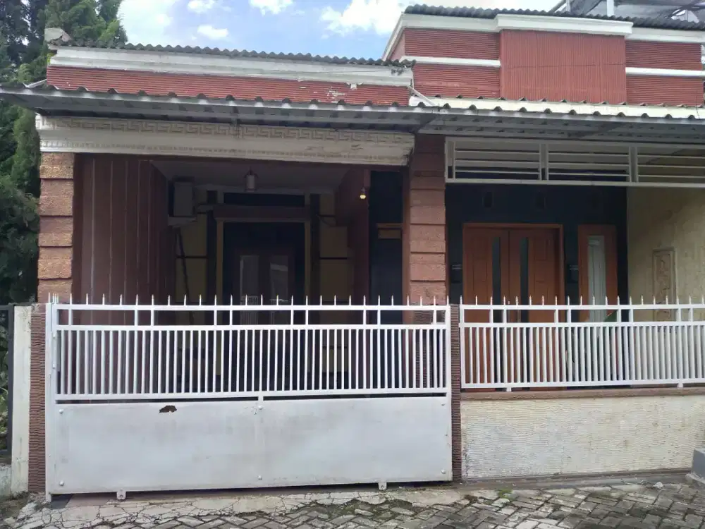 Disewakan rumah di Sulfat
