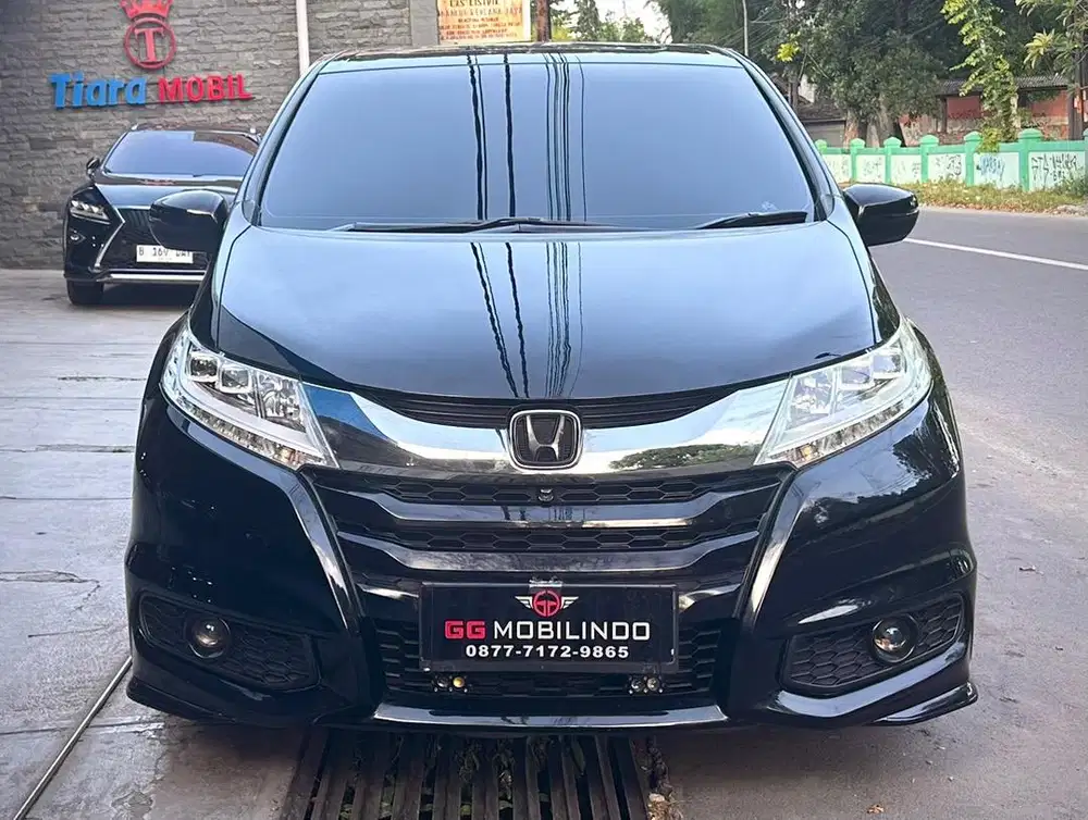 Honda Odyssey 2.4 E Prestige CVT Automatic Th 2016