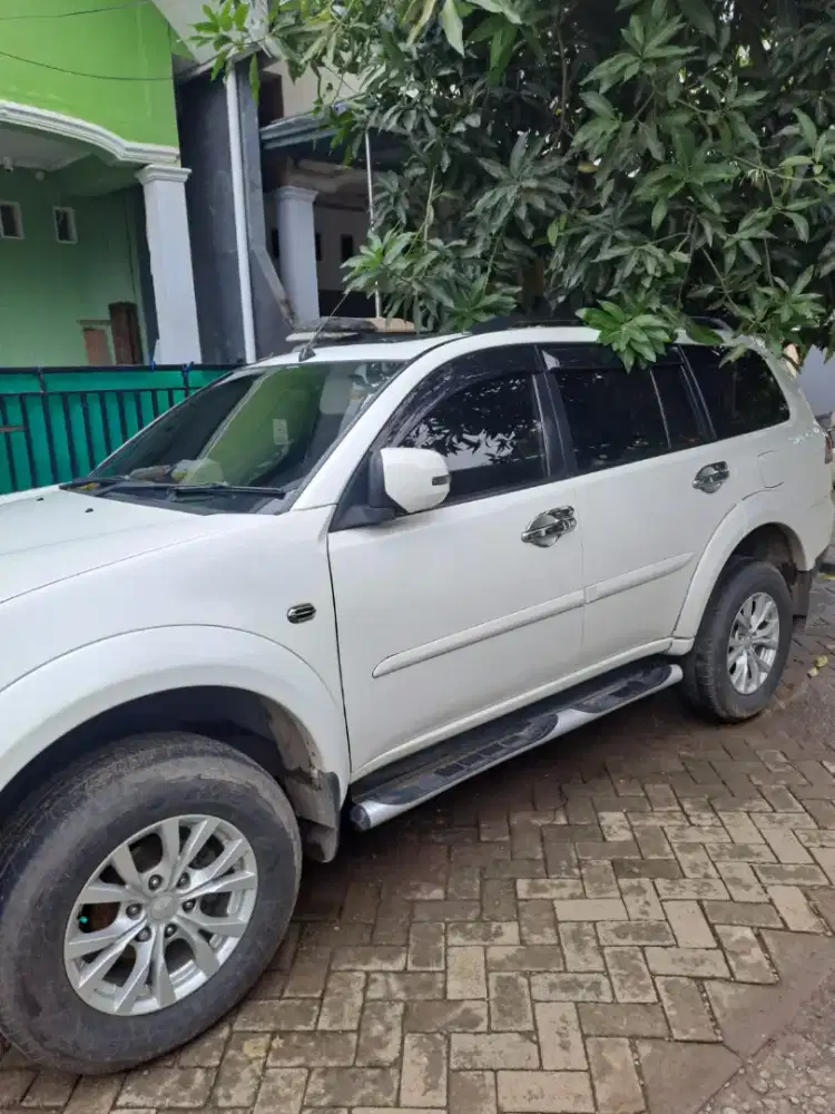 Mitsubishi Pajero Sport 2014